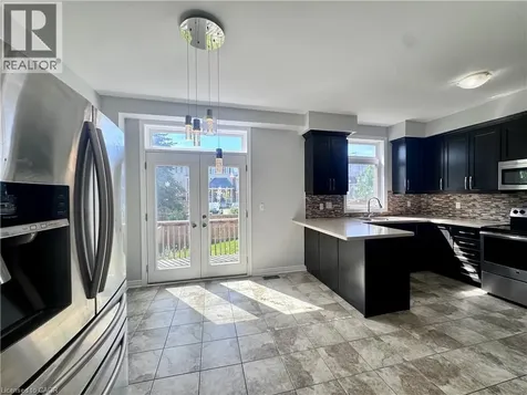 154 Rosemount Drive Kitchener ON N2B 1R5