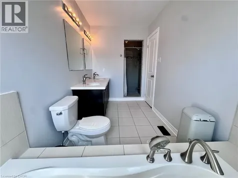 154 Rosemount Drive Kitchener ON N2B 1R5
