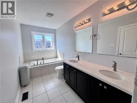 154 Rosemount Drive Kitchener ON N2B 1R5