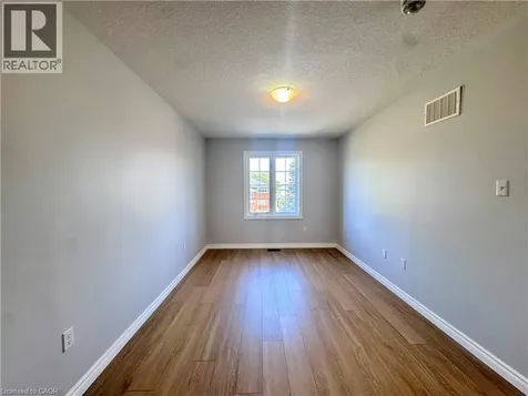 154 Rosemount Drive Kitchener ON N2B 1R5