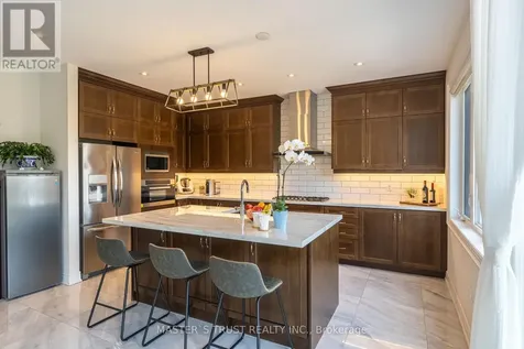 2497 Florentine Place Pickering ON L1X 0H2