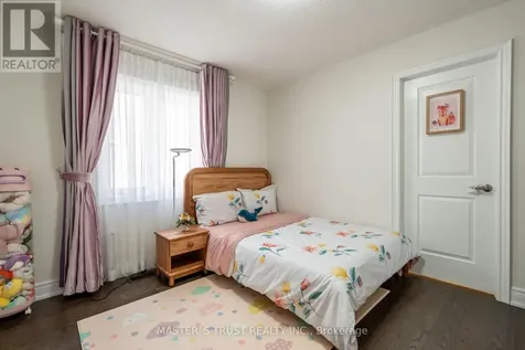 2497 Florentine Place Pickering ON L1X 0H2