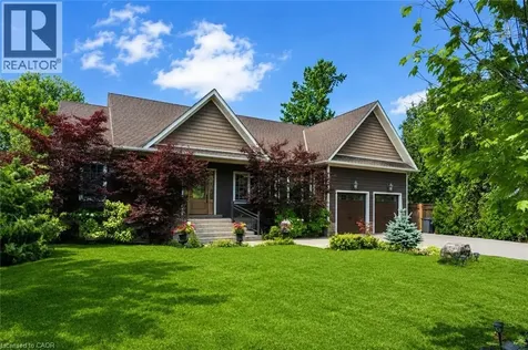 2073 Deramore Drive Oakville ON L6J 2P7