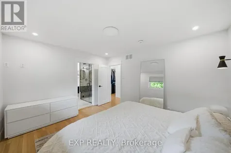 78 Chippewa Avenue Ottawa ON K2G 1Y4