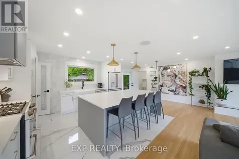 78 Chippewa Avenue Ottawa ON K2G 1Y4