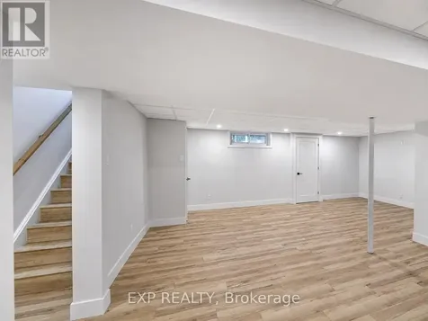 78 Chippewa Avenue Ottawa ON K2G 1Y4