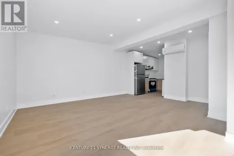 598 Kirkwood Avenue Ottawa ON K1Z 5X4