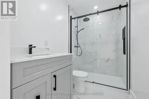 598 Kirkwood Avenue Ottawa ON K1Z 5X4