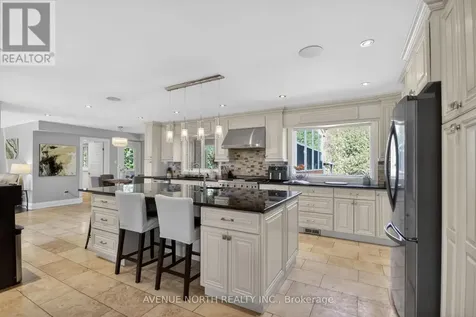 1317 Cornfield Crescent Ottawa ON K4P 1B5