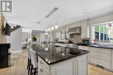 1317 Cornfield Crescent Ottawa ON K4P 1B5