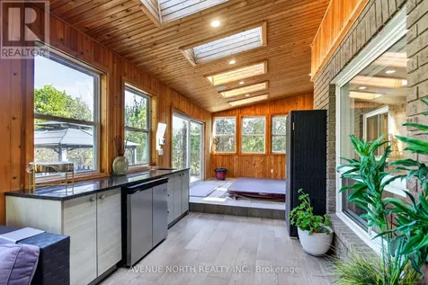 1317 Cornfield Crescent Ottawa ON K4P 1B5
