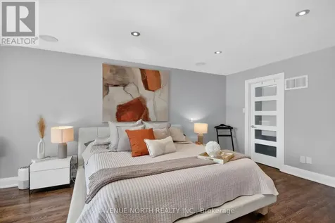 1317 Cornfield Crescent Ottawa ON K4P 1B5