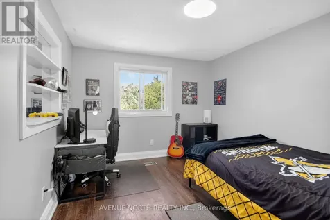 1317 Cornfield Crescent Ottawa ON K4P 1B5