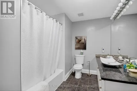 1317 Cornfield Crescent Ottawa ON K4P 1B5