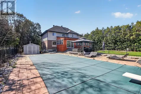 1317 Cornfield Crescent Ottawa ON K4P 1B5