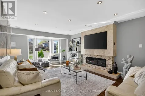 1317 Cornfield Crescent Ottawa ON K4P 1B5