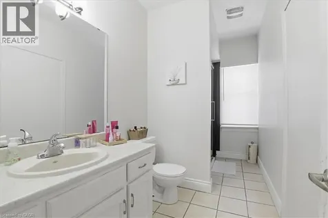 744 Queen Street South Kitchener ON N2M 1A4