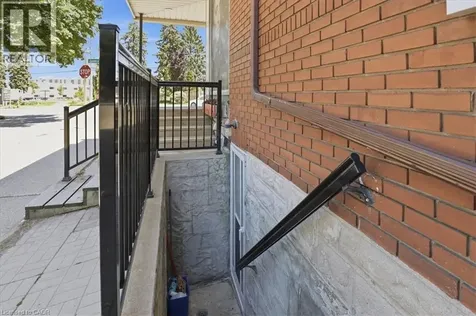 744 Queen Street South Kitchener ON N2M 1A4