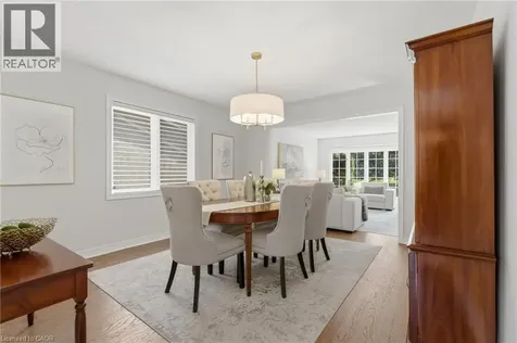 2205 Shaftesbury Court Oakville ON L6H 6C6
