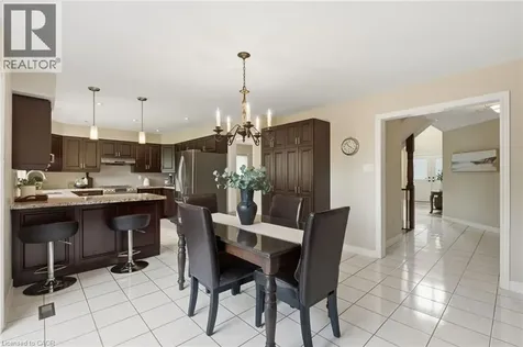 2205 Shaftesbury Court Oakville ON L6H 6C6