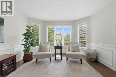 2205 Shaftesbury Court Oakville ON L6H 6C6
