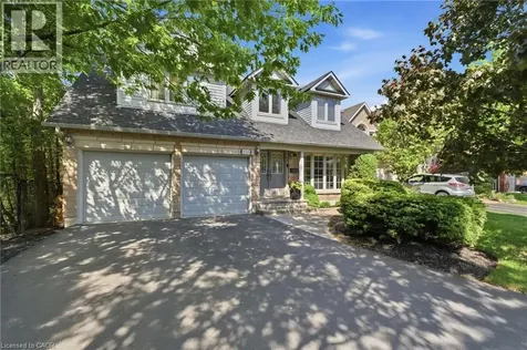 2205 Shaftesbury Court Oakville ON L6H 6C6