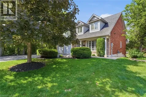 2205 Shaftesbury Court Oakville ON L6H 6C6