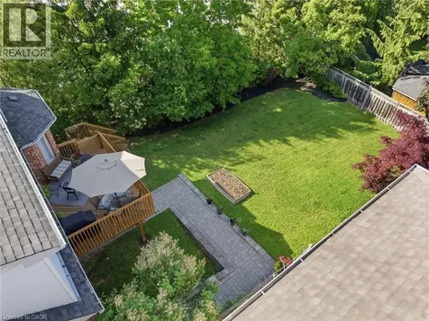 2205 Shaftesbury Court Oakville ON L6H 6C6