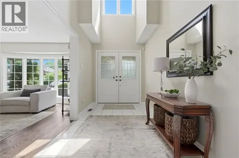 2205 Shaftesbury Court Oakville ON L6H 6C6