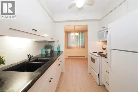 40 Tannery Street East Cambridge ON N3C 2B9