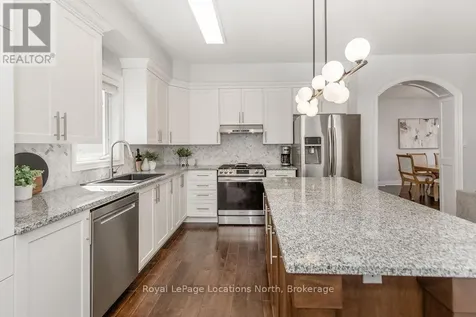 11 Christy Drive Wasaga Beach ON L9Z 1S7