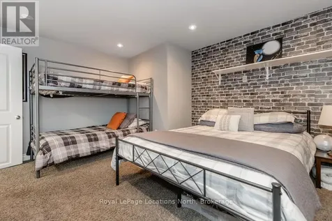 11 Christy Drive Wasaga Beach ON L9Z 1S7