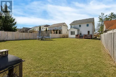 11 Christy Drive Wasaga Beach ON L9Z 1S7
