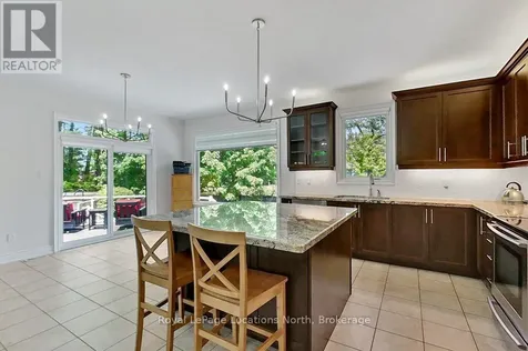 5 Christy Drive Wasaga Beach ON L9Z 1C8