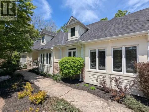 5 Christy Drive Wasaga Beach ON L9Z 1C8