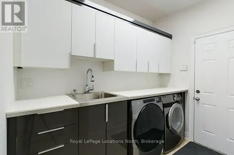 5 Christy Drive Wasaga Beach ON L9Z 1C8