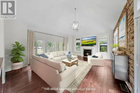 5 Christy Drive Wasaga Beach ON L9Z 1C8