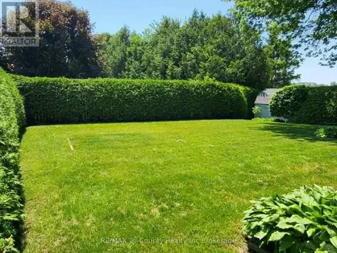 21 5th Street Norfolk ON N4B 2W6