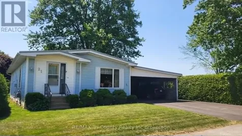 21 5th Street Norfolk ON N4B 2W6