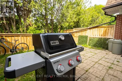 116 Rutherford Court Ottawa ON K2K 1N5