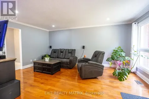 116 Rutherford Court Ottawa ON K2K 1N5