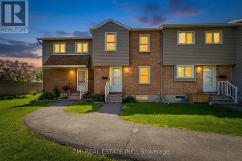 1765 Lamoureux Drive Ottawa ON K1E 2N5