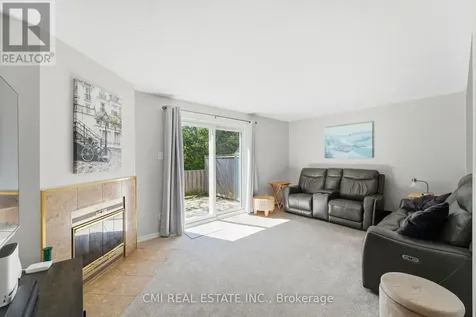 1765 Lamoureux Drive Ottawa ON K1E 2N5