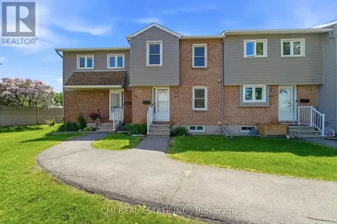 1765 Lamoureux Drive Ottawa ON K1E 2N5