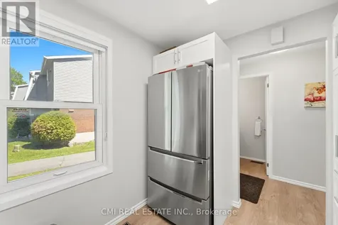 1765 Lamoureux Drive Ottawa ON K1E 2N5