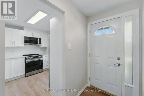 1765 Lamoureux Drive Ottawa ON K1E 2N5