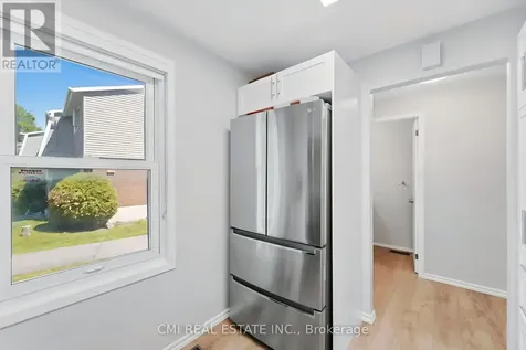 1765 Lamoureux Drive Ottawa ON K1E 2N5