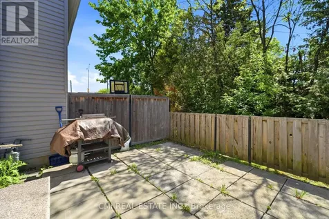 1765 Lamoureux Drive Ottawa ON K1E 2N5