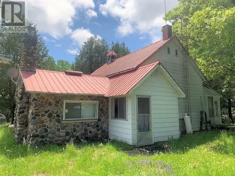 454 Mordan Noakes Road Evansville ON P0P 1E0
