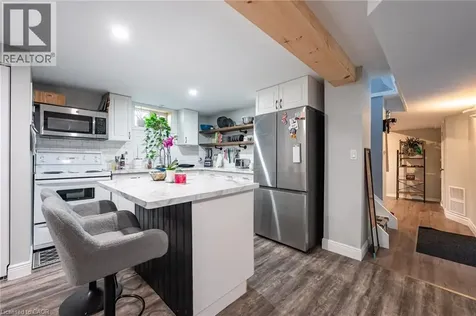 12 Cypress Street St. Catharines ON L2N 4L9